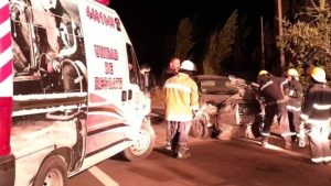 Un hombre fue hospitalizado tras volcar en el Ruta 22, en Godoy
