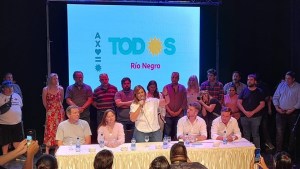 Lanzan el Frente de Todos de Río Negro, con la candidatura de Horne, y bajas en su integración
