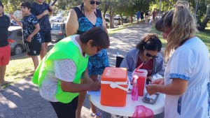 Continúa la campaña de vacunación en la Costanera de Viedma