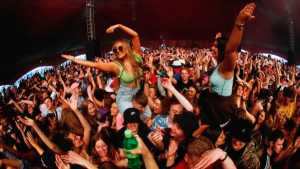 Las Grutas: los precios de las entradas a los boliches y los tragos del verano