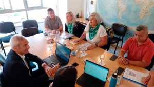 Cuarto intermedio hasta el martes para la mesa salarial de estatales y gobierno en Neuquén