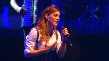 Soledad regresa a Patagones, a 25 años de su primera actuación. Foto: gentileza.