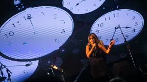 Fabiana Cantilo brilló en el inicio de la Fiesta del Mar en El Cóndor