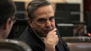 Pichetto consideró que el paro de la CGT «es una medida que no tiene lógica»