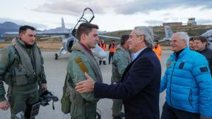 Día de la Antártida Argentina: ¿qué actividades tiene previstas el presidente desde la base Marambio?