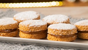 ¿Te gustan los alfajores de coco? No te pierdas esta receta imperdible para hacerlos hoy
