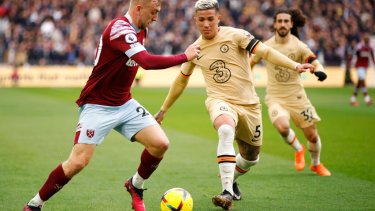 Enzo tuvo un buen partido con el Chelsea, pero su equipo no pudo ganar. (AP Photo/David Cliff)