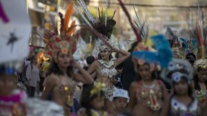 El carnaval en Bariloche es popular y callejero