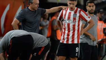 La tremenda imagen de Guido Carrillo tras el golpe.