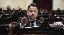 Imagen de Martín Tetaz: «Argentina no tiene un problema con el peso de la deuda»