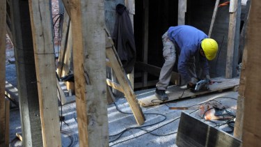 Según la denuncia el Fondo de Desocupados  cumple en forma “irregular” y existe “un sospechoso apartamiento de la ley y reglamentación”.