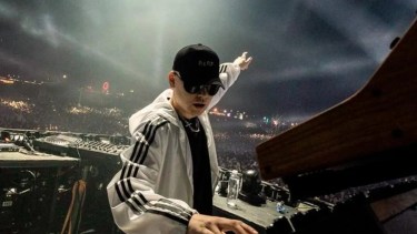 Bizarrap llega este domingo a la Fiesta de la Manzana 2023.