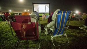 El Cine Móvil llega al balneario El Cóndor con «El Cuento del Tío»