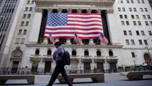 Para controlar la inflación, la Reserva Federal de Estados Unidos subió las tasas de interés