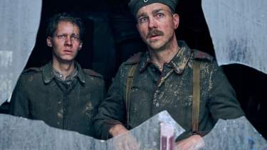 Cómo es «Sin novedad en el frente», el libro que inspiró al film que compite con «Argentina,1985»