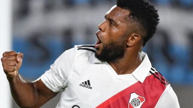 Borja metió el primero de River.