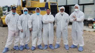 Los brigadistas del Splif Bariloche prestan colaboración en Allen. Foto: gentileza