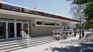 Cómo está el bebé lesionado en Valcheta: uno de los cortes podría haberlo matado