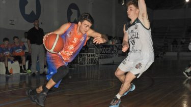 Roca sumó un nuevo triunfo ante Unión de Río Colorado. (Foto: Adrián Hernández Facebook Deportivo Roca)