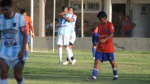 El Oficial de Lifune arrancó con muchos triunfos visitantes