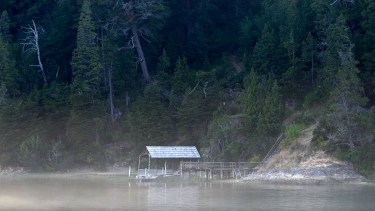 En el 2021 el municipio decidió hacer un relevamiento de los muelles y embarcaderos en el lago Moreno. Foto: Alfredo Leiva