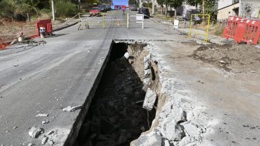 La enorme grieta quedó al descubierto a fines de marzo. Foto: archivo