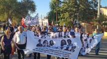 Imagen de Día de la Memoria: marcha por los desaparecidos y los muertos de la refinería NAO