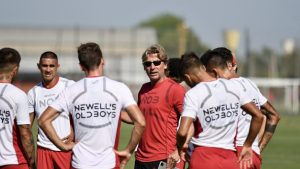 Heinze: «Esto aleja a Messi de Newell&#8217;s y a cualquier otro que le gustaría volver»