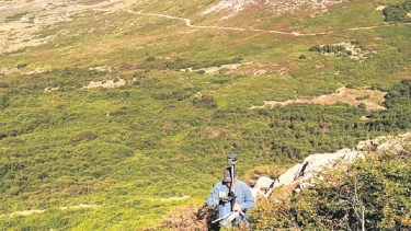 Hubo que superar las dificultades propias del terreno montañoso.