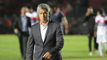 Pipo Gorosito nuevamente en el radar para dirigir a Tigre la próxima temporada. Archivo.