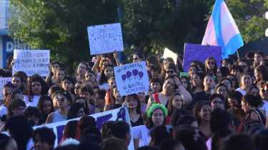 Día de la Mujer 2024 con marchas en Neuquén, Cipolletti, Roca, Bariloche y Viedma: horarios y lugares.