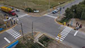 Hay un nuevo semáforo en funcionamiento en Roca