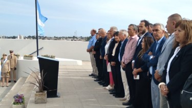 El intendente José Zara presidió el acto en el Cerro de la Caballada.