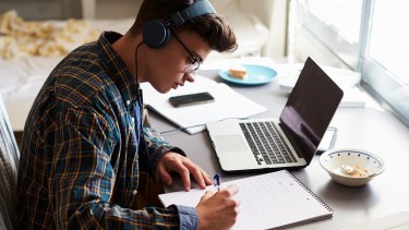 Una plataforma digital ofrece seminarios, cursos y diplomaturas en gestión cultural