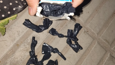 La droga estaba envuelta en nylon. Foto gentileza