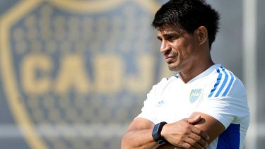 Hugo Ibarra se juega mucho ante Olimpo por la Copa Argentina.
