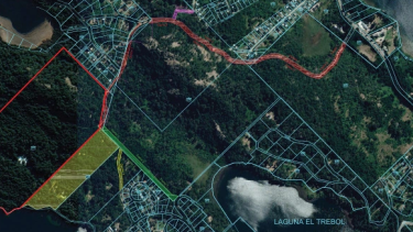 El proyecto hotelero Cauma está ubicado en la reserva natural Laguna El Trébol y es el centro de la polémica en la zona oeste de Bariloche. Archivo