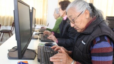 Los cursos UPAMI fomentan la interacción y el intercambio entre adultos mayores, a partir del conocimiento y la adquisición de nuevas herramientas.-