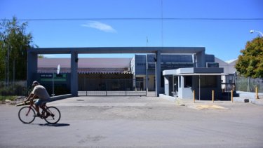 Asalto a Zetone: le formularon cargos al único detenido por el robo de agroquímicos en Roca