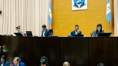 El vicegobernador Marcos Koopmann volvió a presidir las sesiones luego de la derrota en las elecciones. Foto gentileza.