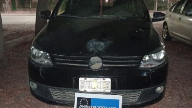 El vehículo fue encontrado estacionado en cercanías del barrio de las 200 viviendas. Foto: Gentileza.
