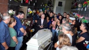 Gobierno de Lula vincula a grupos neonazis con la masacre de cuatro niños en guardería de Brasil