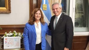 Esto es en off: Salzotto, ya que está… ¿no quiere pedir por la Ruta 22?