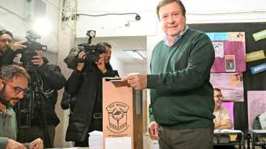 Alberto Weretilneck fue el candidato más votado y, en consecuencia, será el primer gobernador rionegrino con tres mandatos. Foto Florencia Salto. 