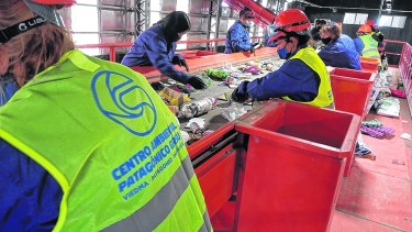La separación se realiza en la planta ubicada en la capital provincial.