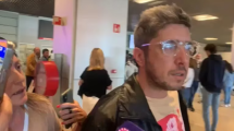 Imagen de Jey Mammon llegó a Madrid y se enojó con los periodistas: «No me busquen más»