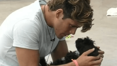 Morita, la perrita de Marcos, pasó por la peluquería y quedó irreconocible. 
