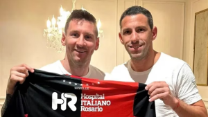 «La 10 se la tenemos reservada»: Maxi Rodríguez invitó a Lionel Messi a su despedida y le metió presión