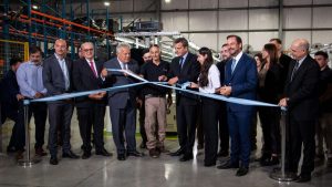 La primera fábrica inteligente de América Latina se inauguró en Argentina: qué producirá