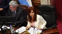 Imagen de El regreso de Cristina al Senado y un cruce inesperado por un pañuelo: «No arruinemos un bello día»
